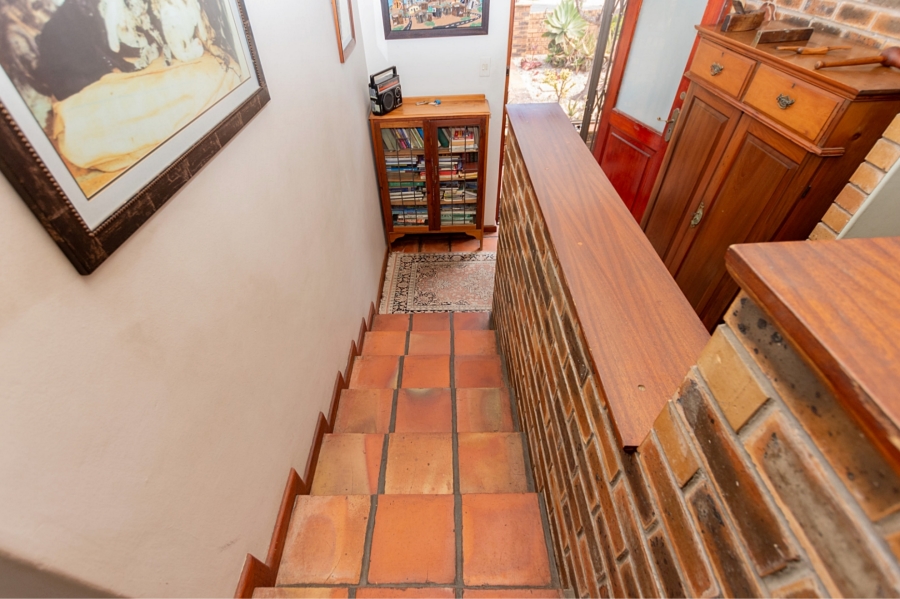 4 Bedroom Property for Sale in Middedorp Western Cape